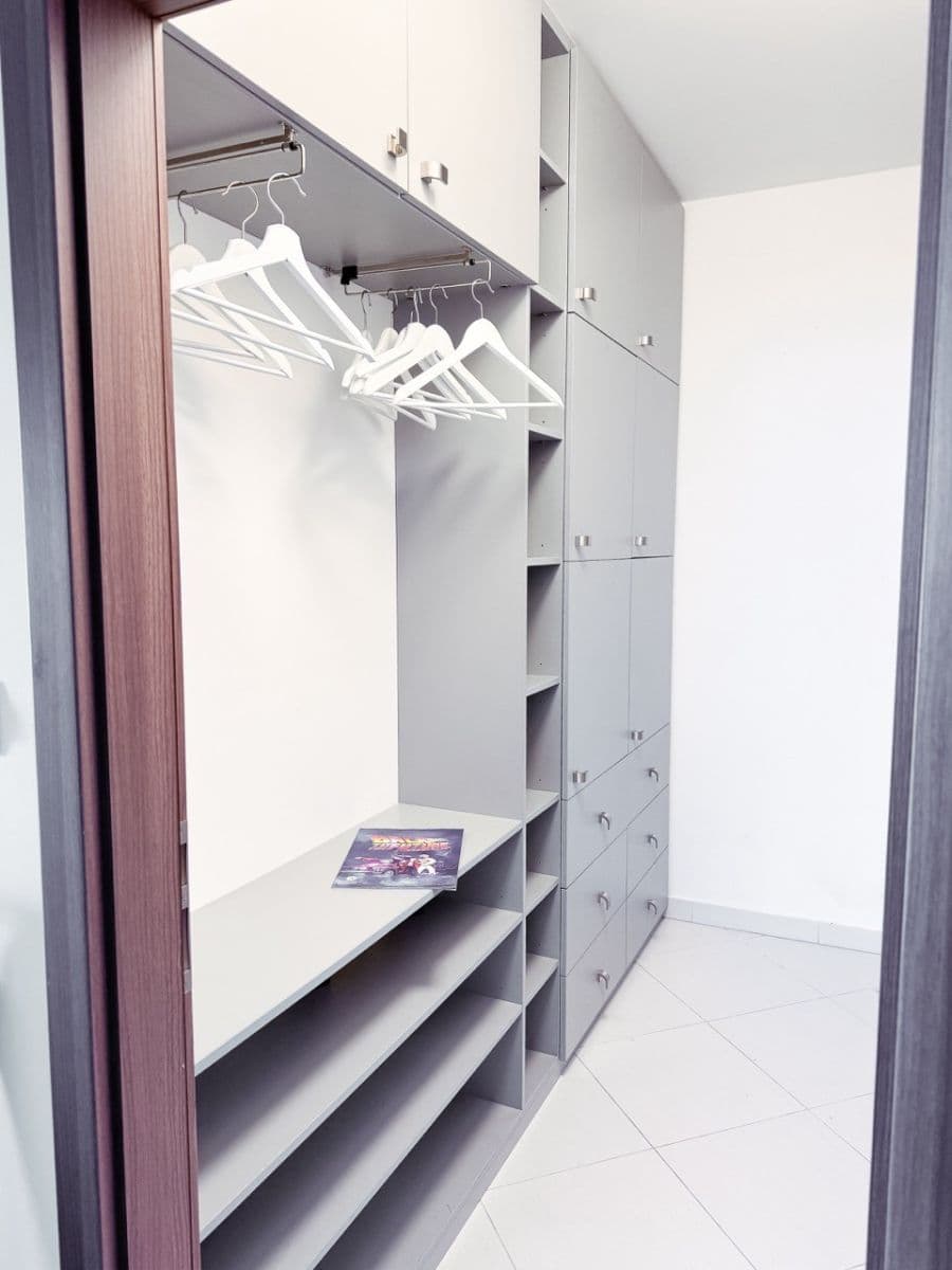 Pronájem bytu 4+kk 122 m², náměstí Junkových, Praha, Praha Pronájem bytu 4+kk 122 m², náměstí Junkových, Praha, Praha