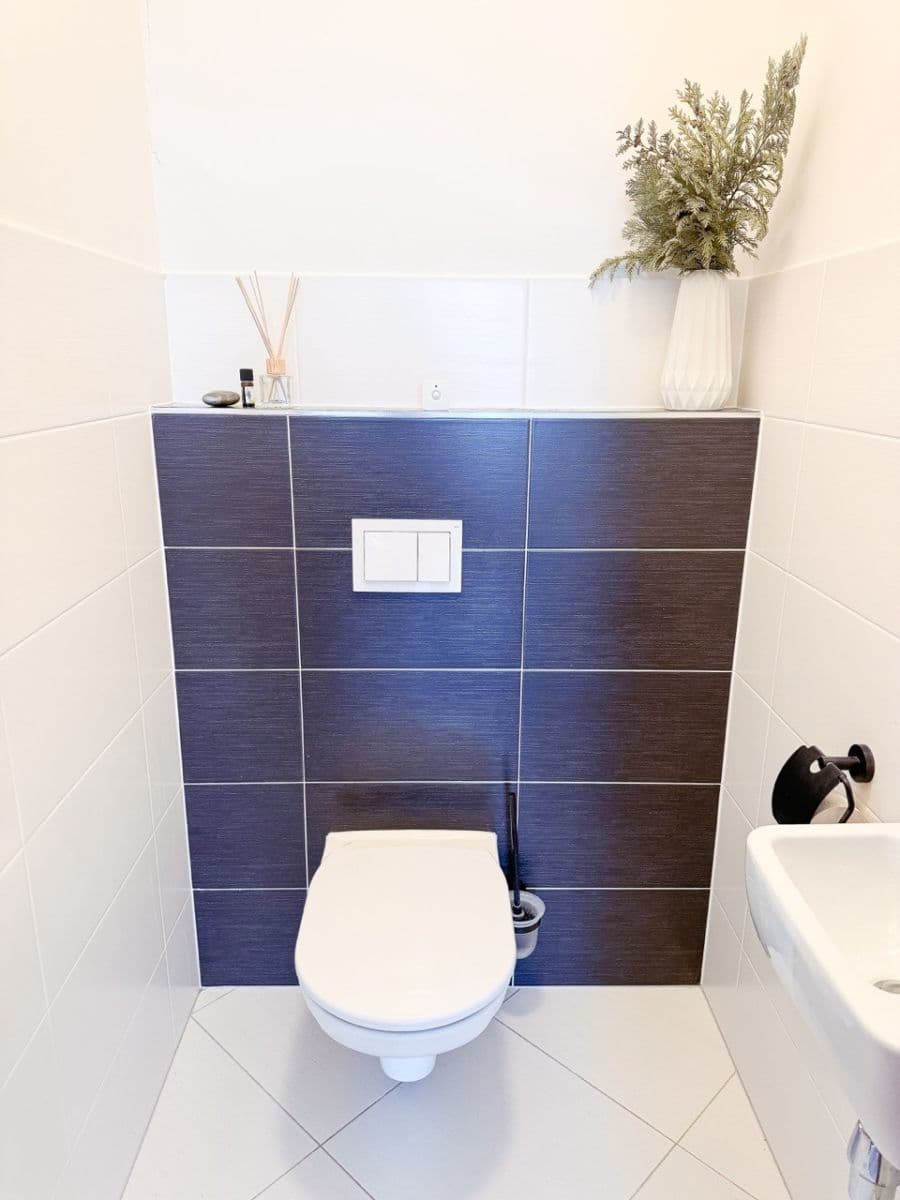 Pronájem bytu 4+kk 122 m², náměstí Junkových, Praha, Praha Pronájem bytu 4+kk 122 m², náměstí Junkových, Praha, Praha