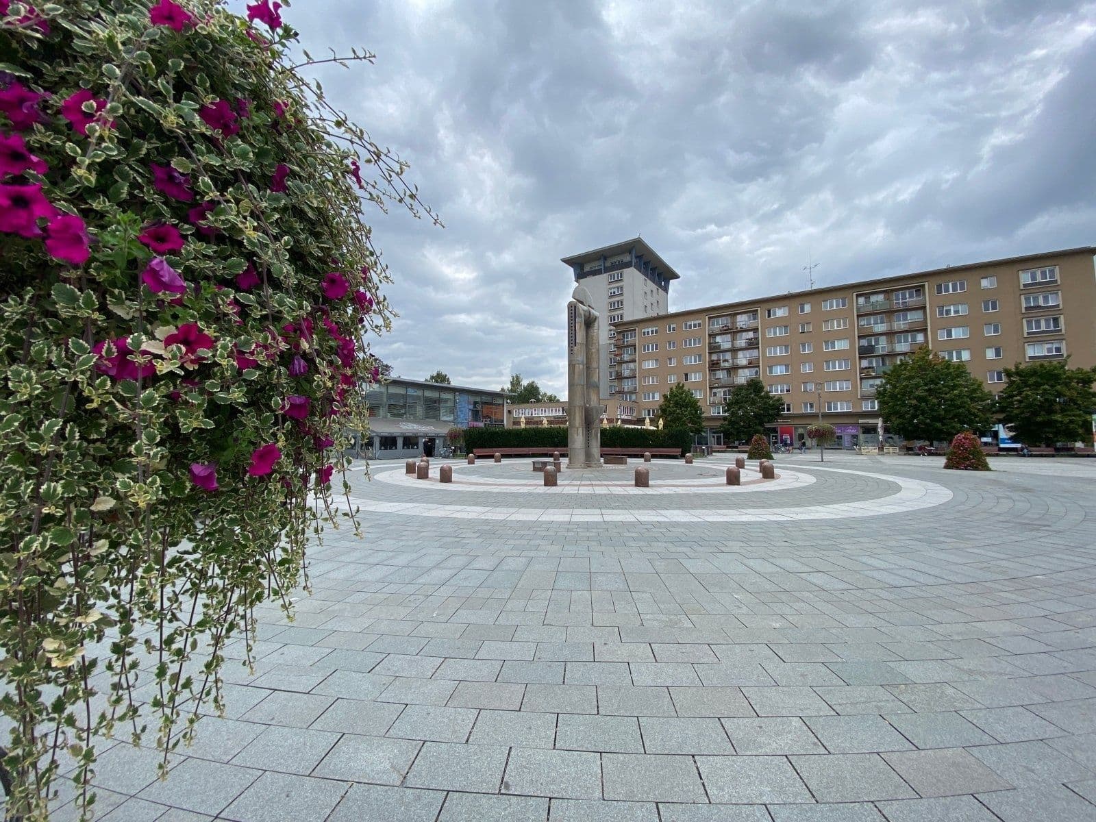 Pronájem bytu 2+kk 29 m², nám. Republiky, Havířov, Moravskoslezský kraj Pronájem bytu 2+kk 29 m², nám. Republiky, Havířov, Moravskoslezský kraj