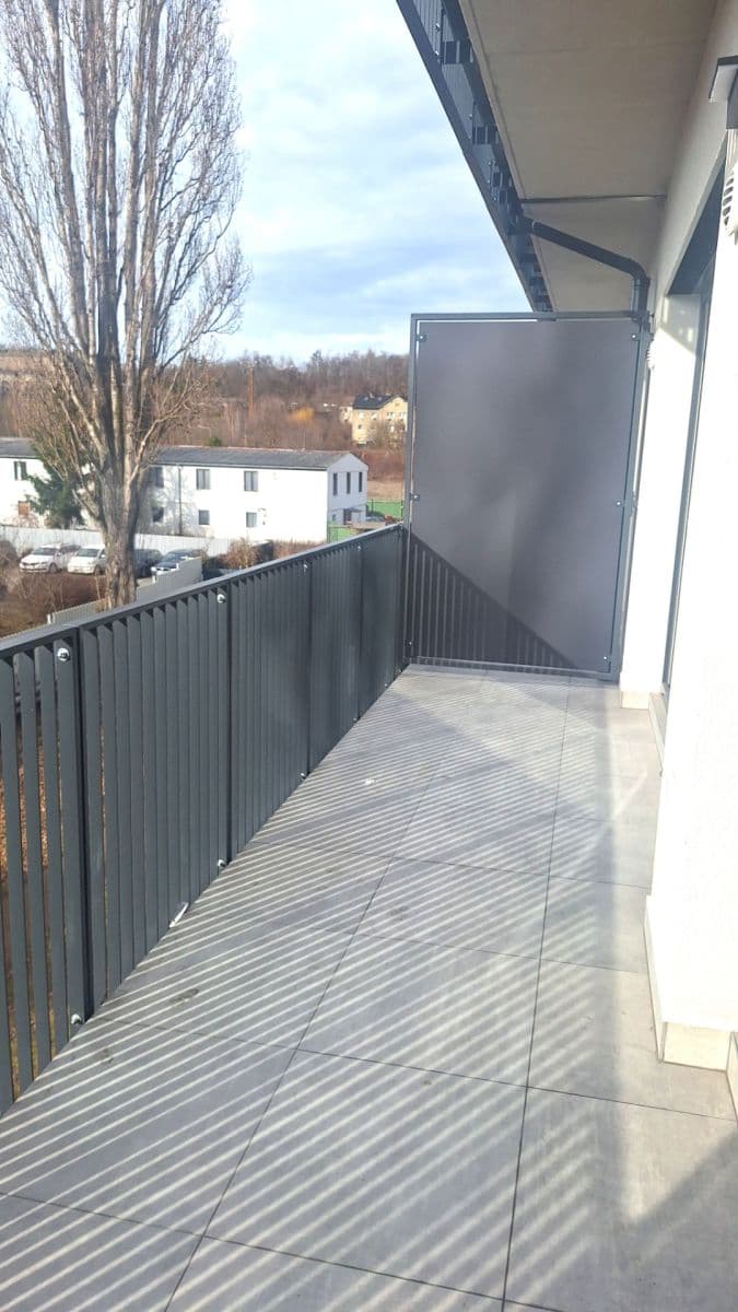 Pronájem bytu 2+kk 47 m², Ke křížku, Kladno, Středočeský kraj Pronájem bytu 2+kk 47 m², Ke křížku, Kladno, Středočeský kraj