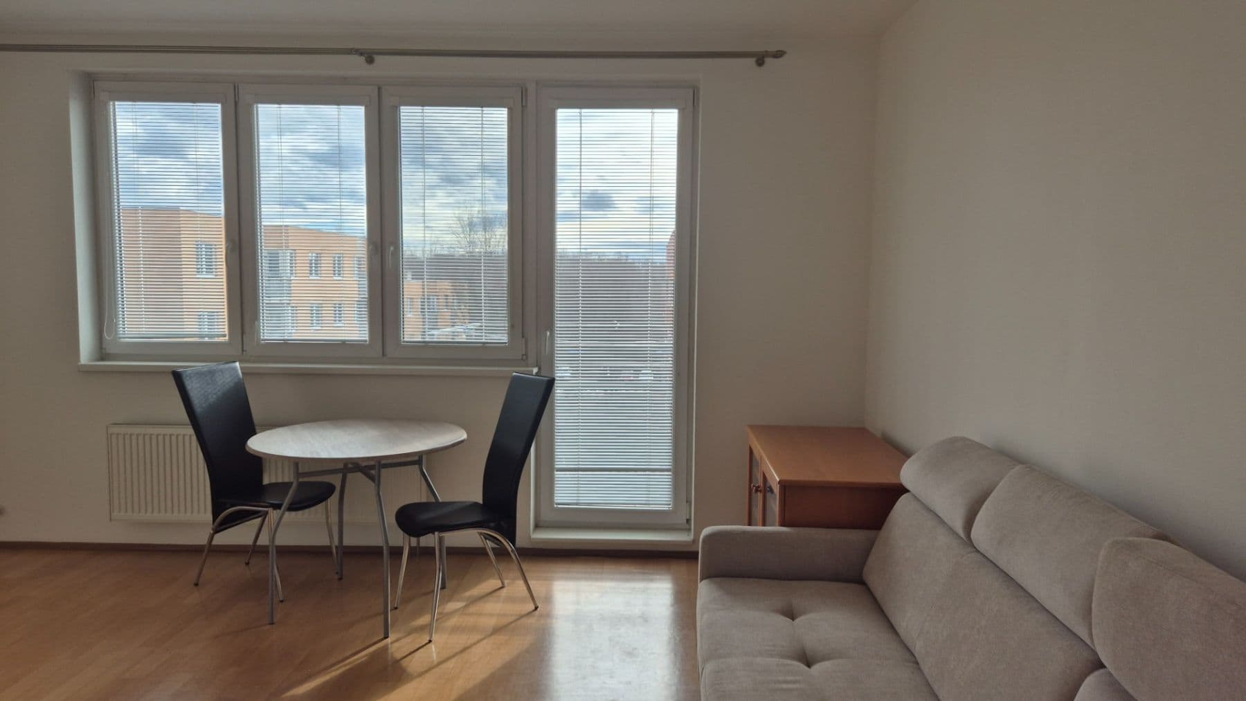 Prodej bytu 1+kk 40 m², Hnězdenská, Praha, Praha Prodej bytu 1+kk 40 m², Hnězdenská, Praha, Praha