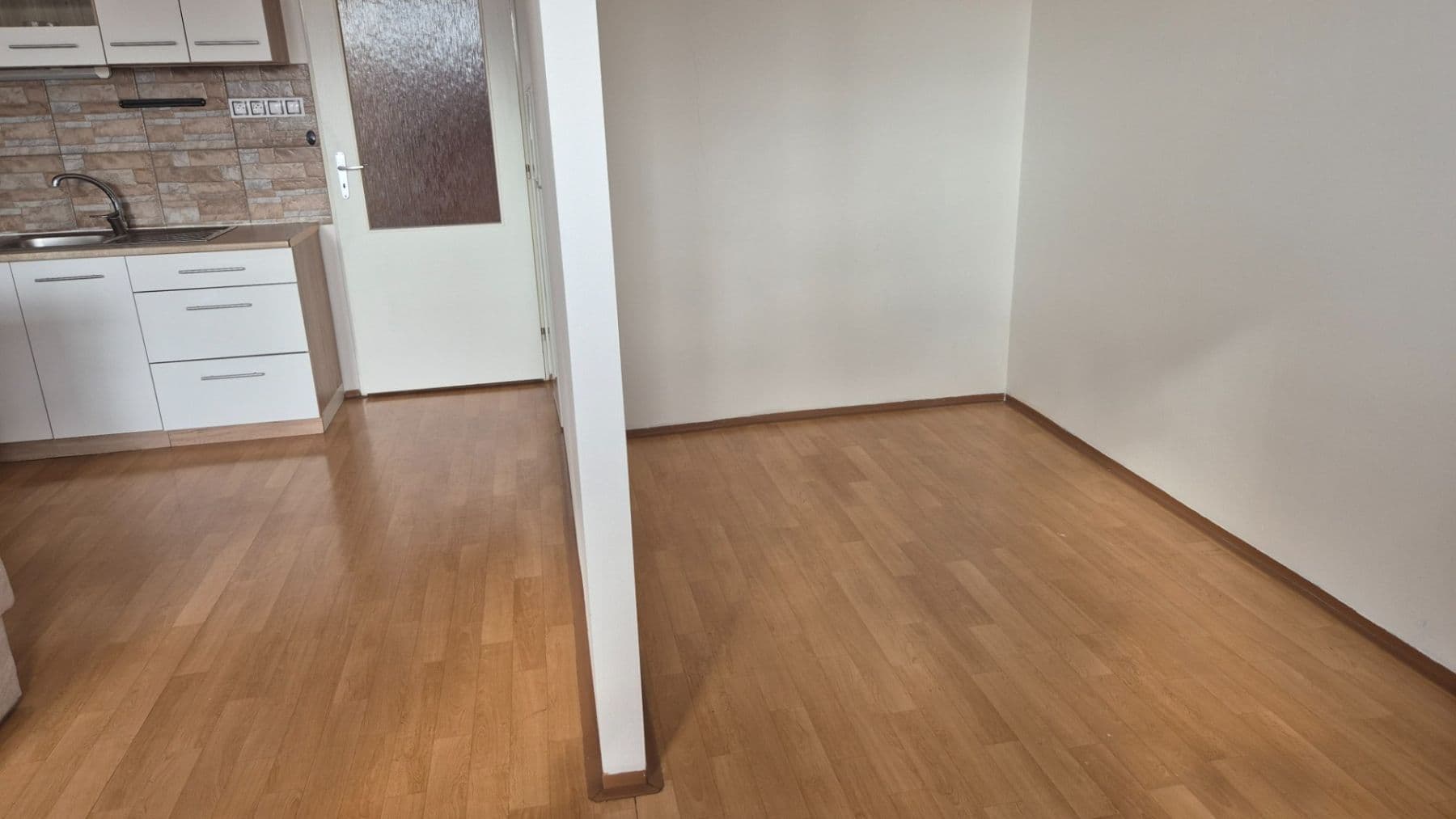 Prodej bytu 1+kk 40 m², Hnězdenská, Praha, Praha Prodej bytu 1+kk 40 m², Hnězdenská, Praha, Praha