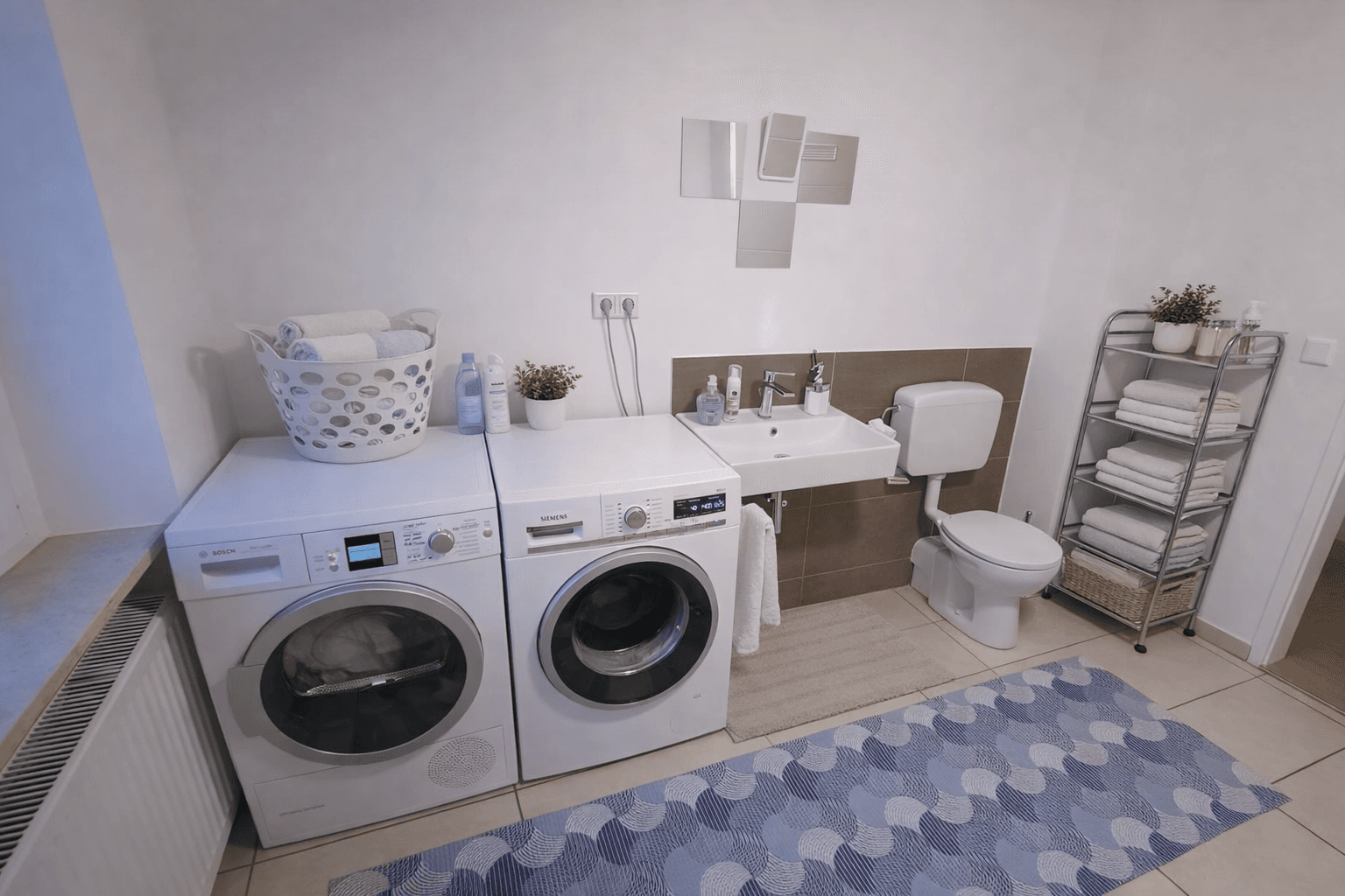 Pronájem bytu 2+1 60 m², Hindenburgstr. 5, Schwabach, Bavorsko Pronájem bytu 2+1 60 m², Hindenburgstr. 5, Schwabach, Bavorsko