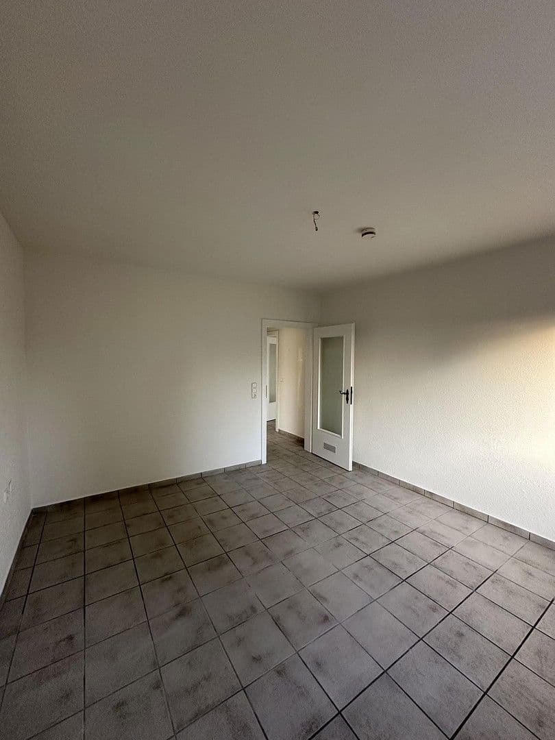 Pronájem bytu 3+1 87 m², Essen, Severní Porýní-Vestfálsko Pronájem bytu 3+1 87 m², Essen, Severní Porýní-Vestfálsko