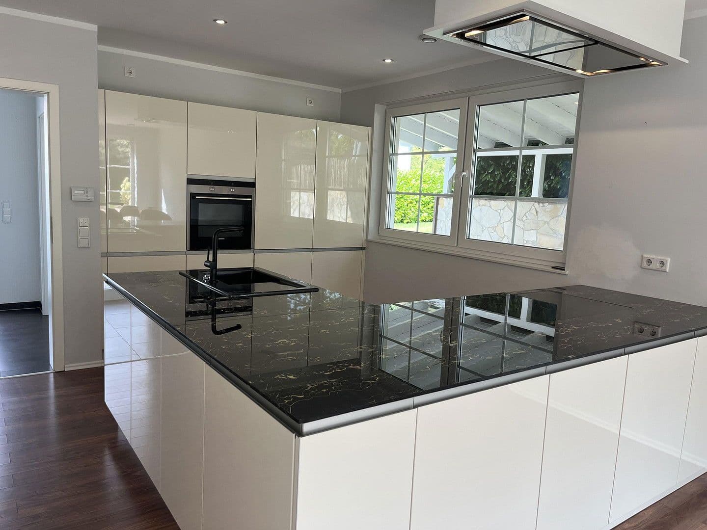 Prodej domu 161 m², pozemek 512 m², Hagensche Strasse 40, Lage, Severní Porýní-Vestfálsko Prodej domu 161 m², pozemek 512 m², Hagensche Strasse 40, Lage, Severní Porýní-Vestfálsko