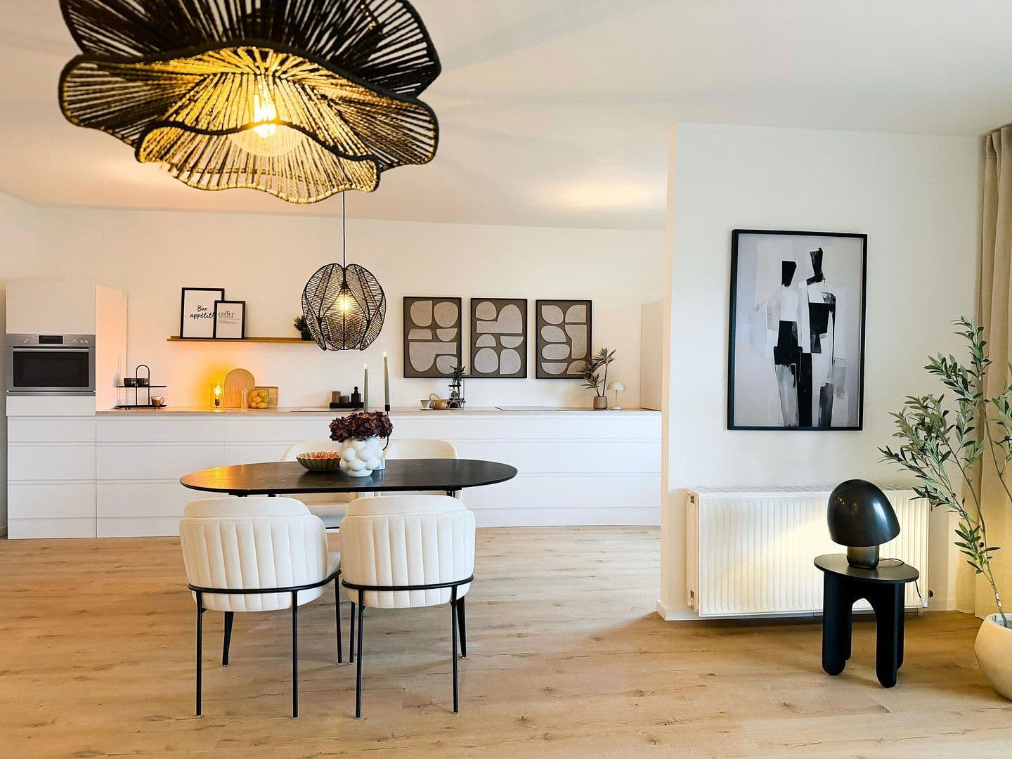 Prodej bytu 3+1 101 m², Rutherweg 3, Essen, Severní Porýní-Vestfálsko Prodej bytu 3+1 101 m², Rutherweg 3, Essen, Severní Porýní-Vestfálsko