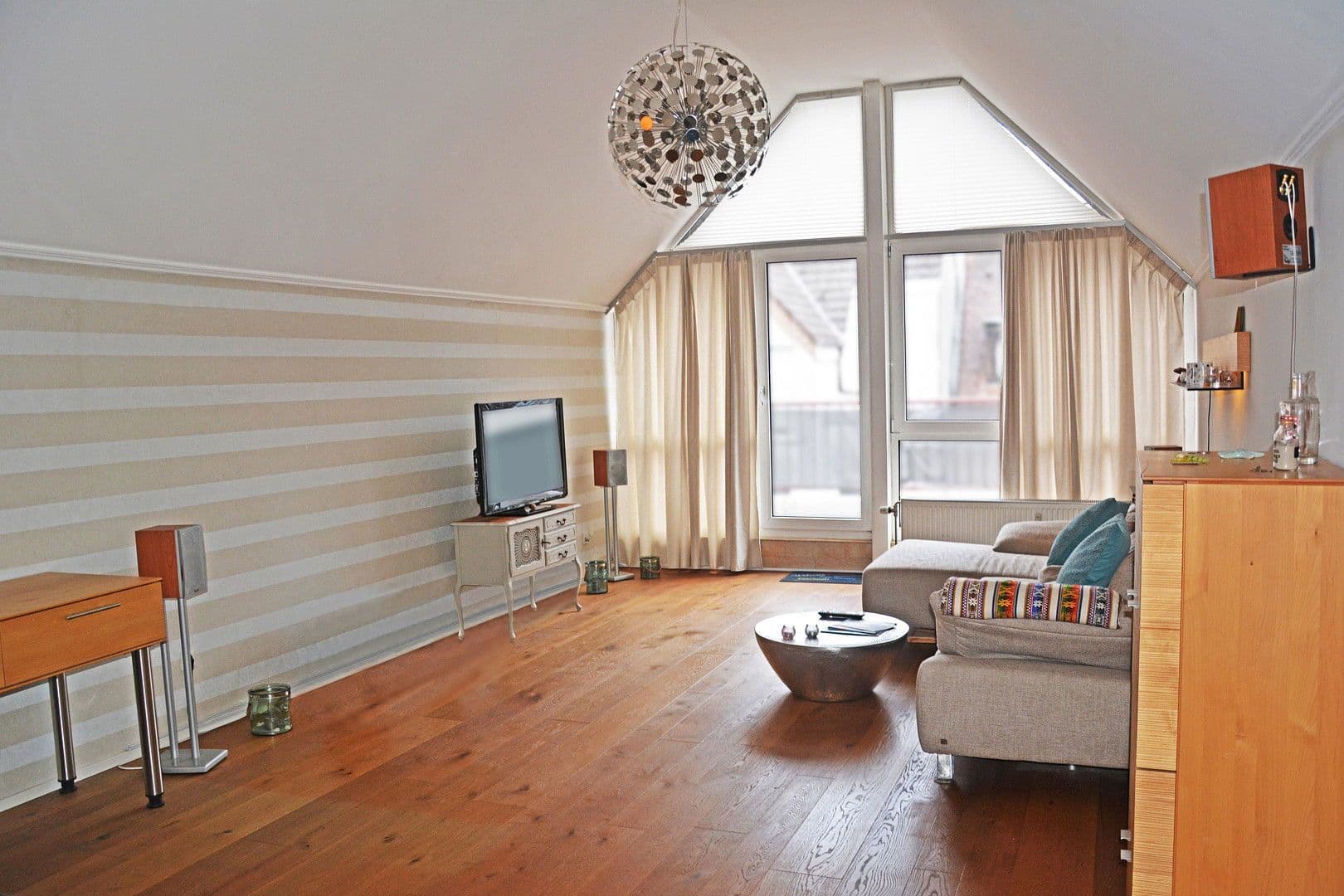 Prodej bytu 3+kk 108 m², Bensheim, Hessen Prodej bytu 3+kk 108 m², Bensheim, Hessen