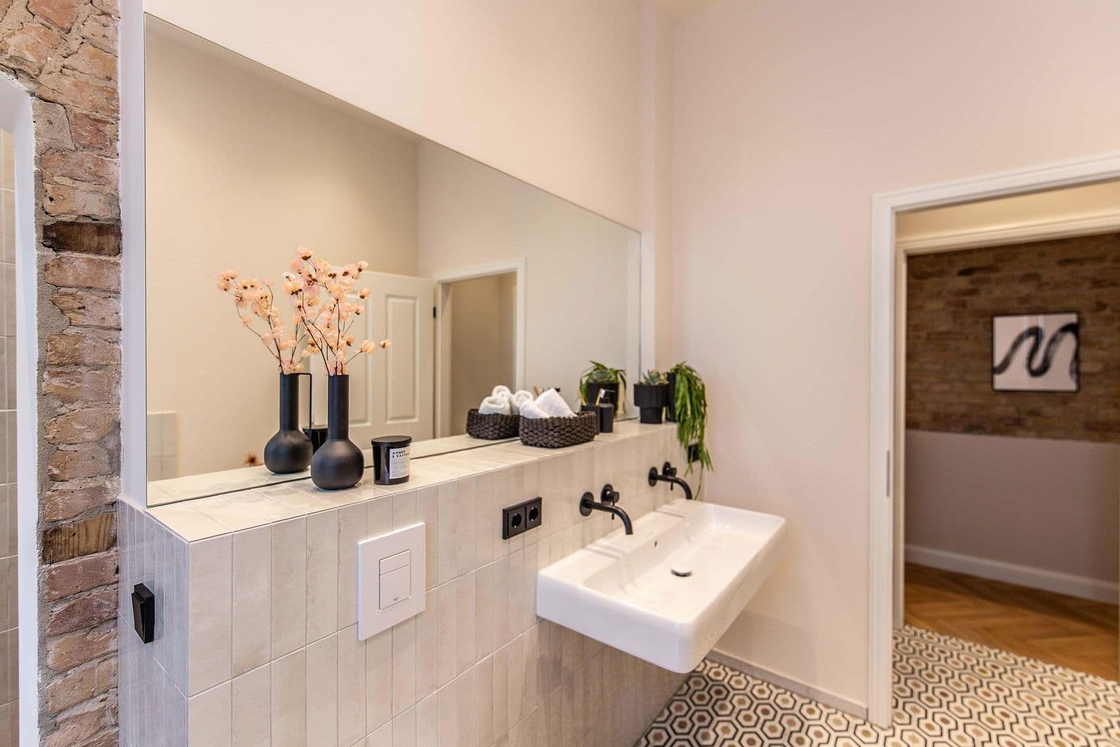 Prodej bytu 2+kk 66 m², Torstraße 220, Berlin, Berlín Prodej bytu 2+kk 66 m², Torstraße 220, Berlin, Berlín