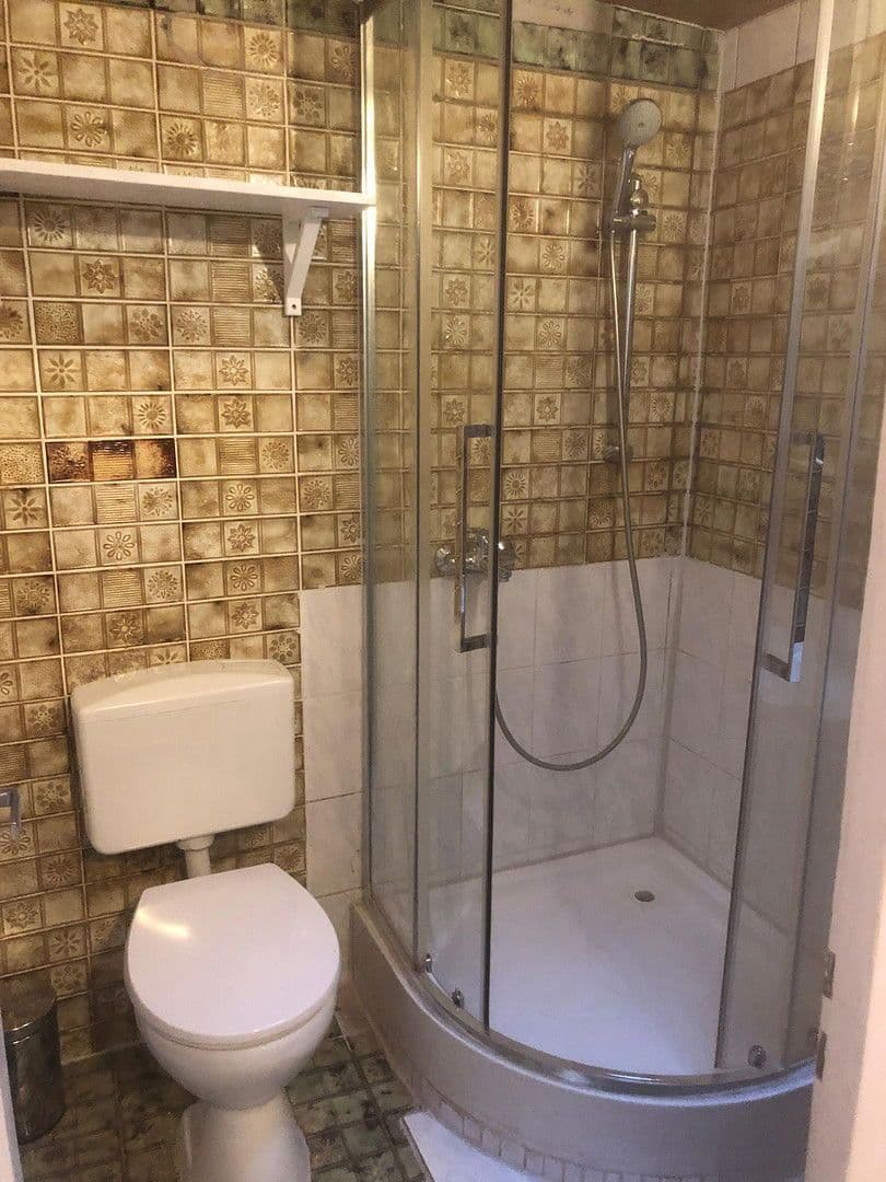 Pronájem bytu 2+1 45 m², Drieschstraße 11, München, Bavorsko Pronájem bytu 2+1 45 m², Drieschstraße 11, München, Bavorsko