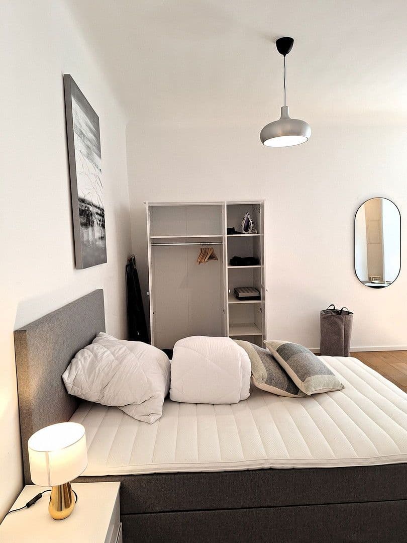 Pronájem bytu 1+1 46 m², Fritz-Reuter-Str.3, Berlin, Berlín Pronájem bytu 1+1 46 m², Fritz-Reuter-Str.3, Berlin, Berlín