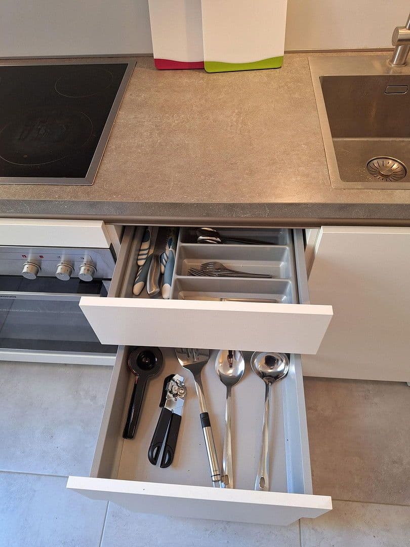 Pronájem bytu 1+1 46 m², Fritz-Reuter-Str.3, Berlin, Berlín Pronájem bytu 1+1 46 m², Fritz-Reuter-Str.3, Berlin, Berlín