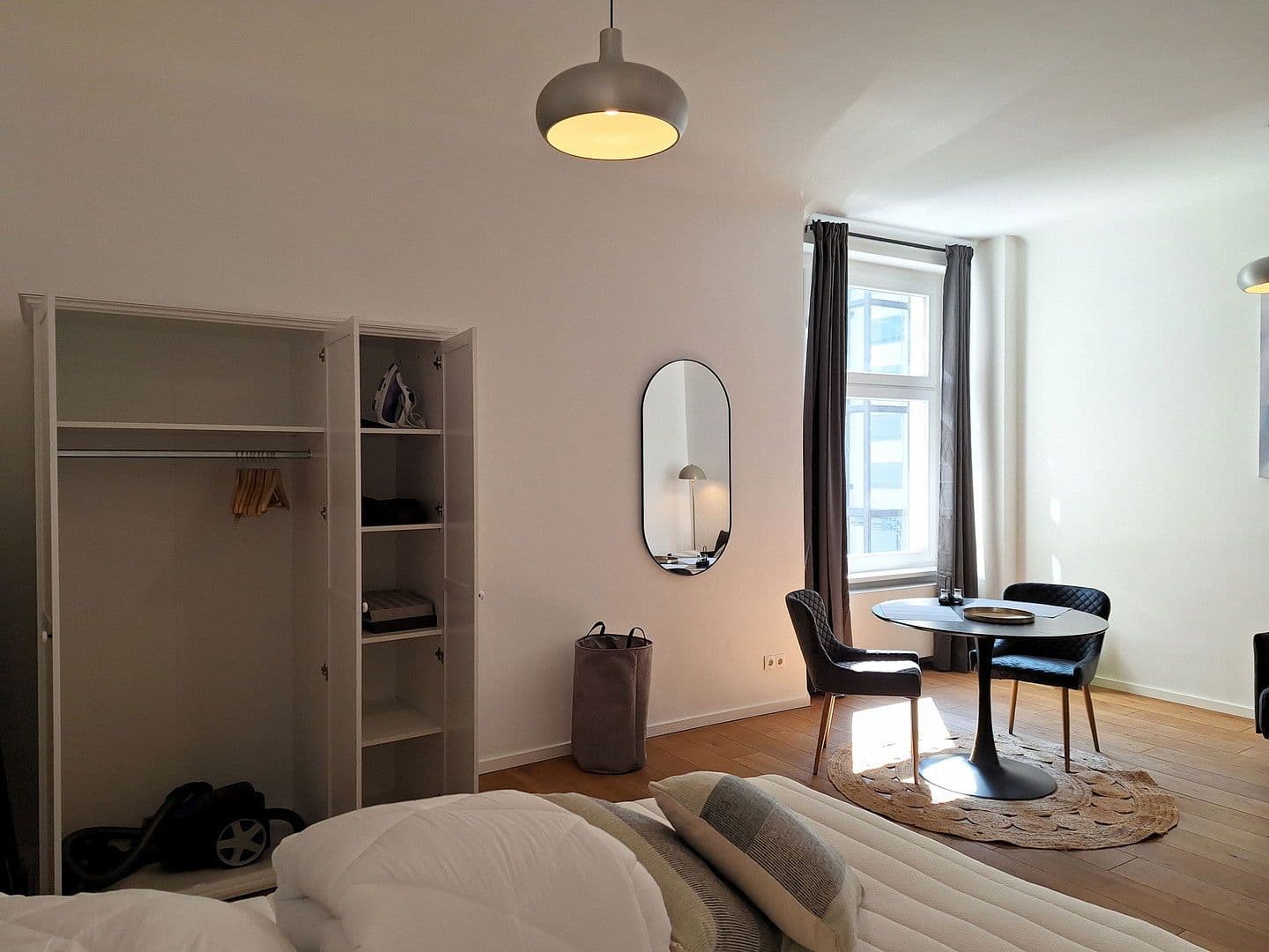 Pronájem bytu 1+1 46 m², Fritz-Reuter-Str.3, Berlin, Berlín Pronájem bytu 1+1 46 m², Fritz-Reuter-Str.3, Berlin, Berlín