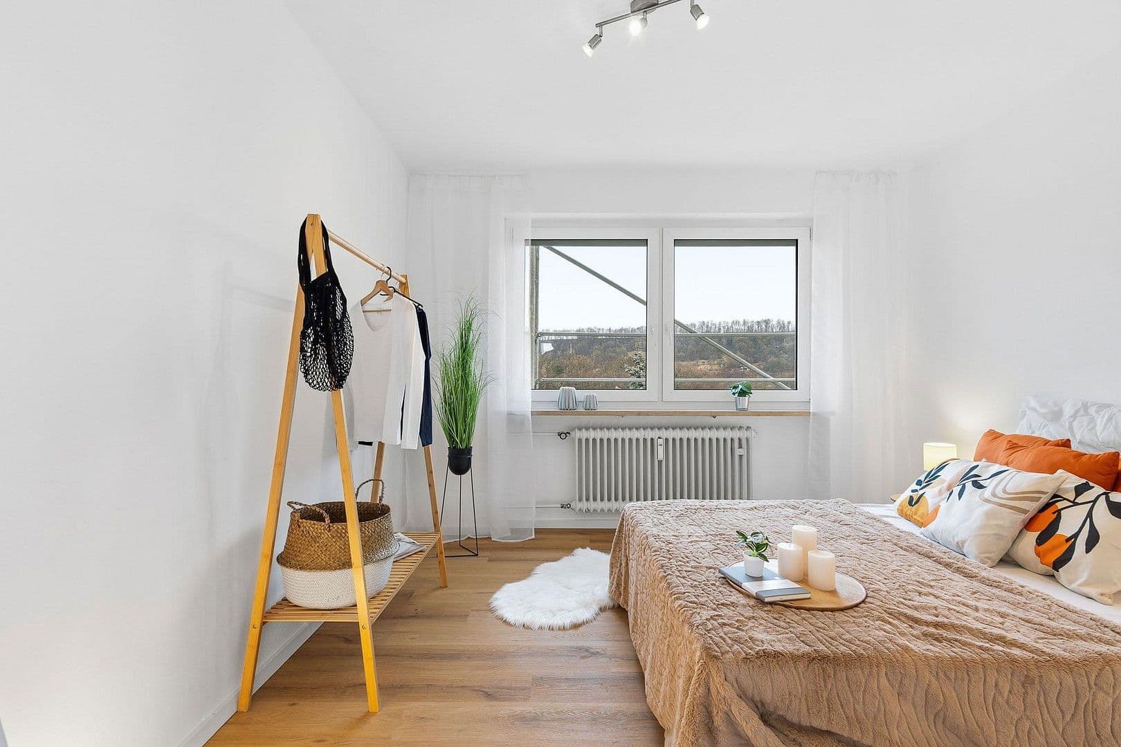 Prodej domu 1.082 m², pozemek 789 m², Elisabethstraße 8, Regensburg, Bavorsko Prodej domu 1.082 m², pozemek 789 m², Elisabethstraße 8, Regensburg, Bavorsko