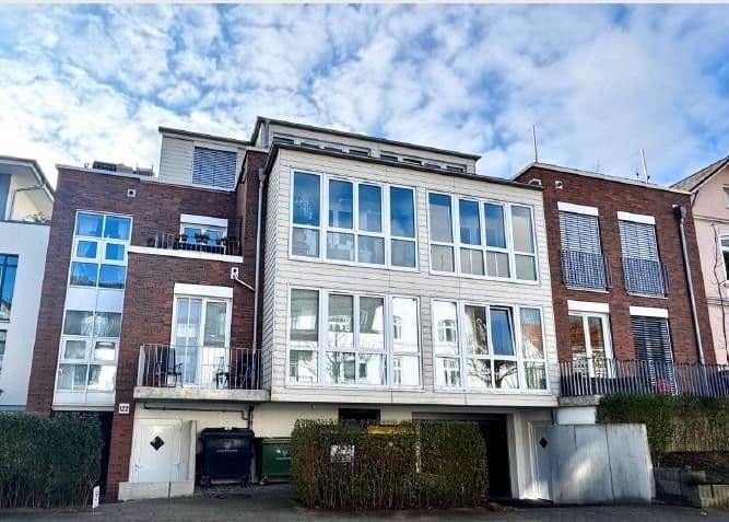 Prodej domu 911 m², pozemek 956 m², Hamburg, Hamburg Prodej domu 911 m², pozemek 956 m², Hamburg, Hamburg