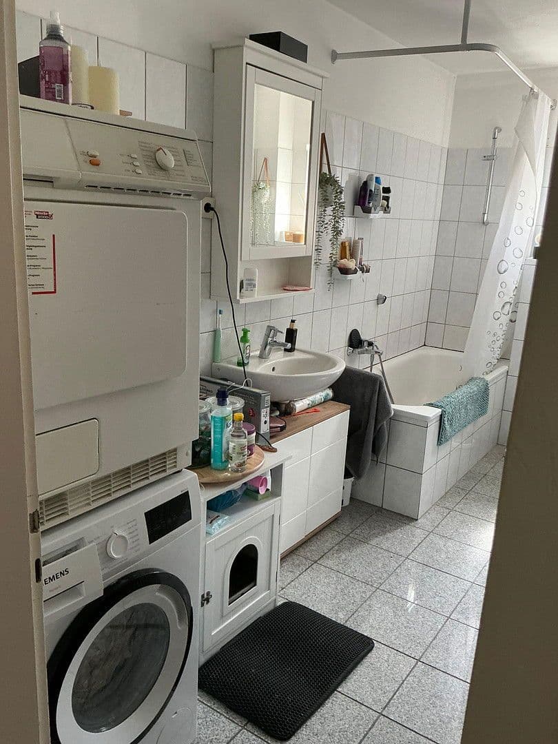 Pronájem bytu 2+1 74 m², Knappenweg 50a, Mülheim an der Ruhr, Severní Porýní-Vestfálsko Pronájem bytu 2+1 74 m², Knappenweg 50a, Mülheim an der Ruhr, Severní Porýní-Vestfálsko