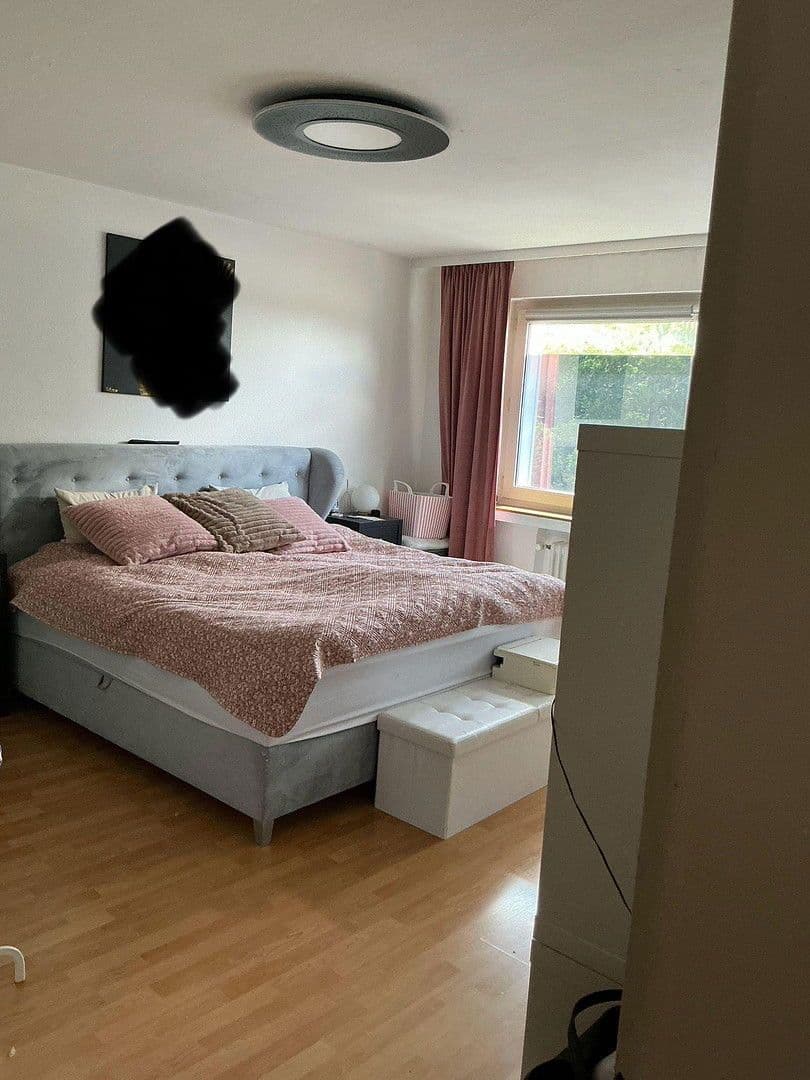 Pronájem bytu 2+1 74 m², Knappenweg 50a, Mülheim an der Ruhr, Severní Porýní-Vestfálsko Pronájem bytu 2+1 74 m², Knappenweg 50a, Mülheim an der Ruhr, Severní Porýní-Vestfálsko