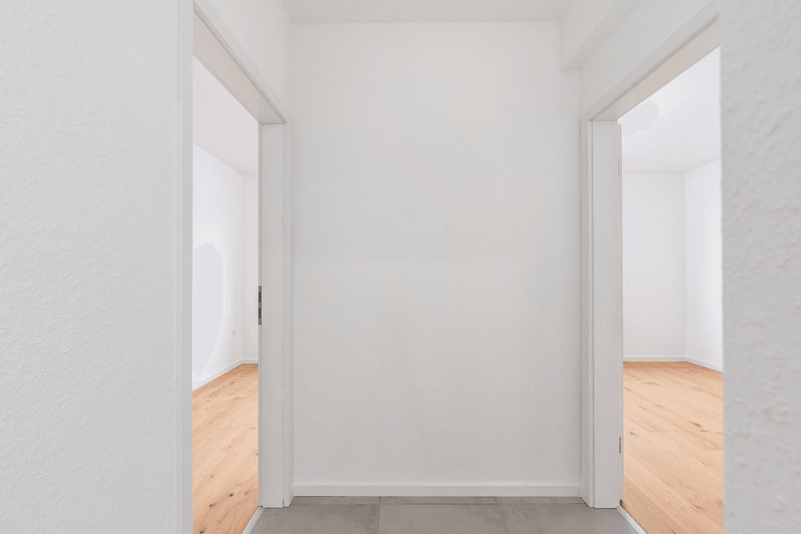 Prodej bytu 2+1 55 m², Düsseldorf, Severní Porýní-Vestfálsko Prodej bytu 2+1 55 m², Düsseldorf, Severní Porýní-Vestfálsko