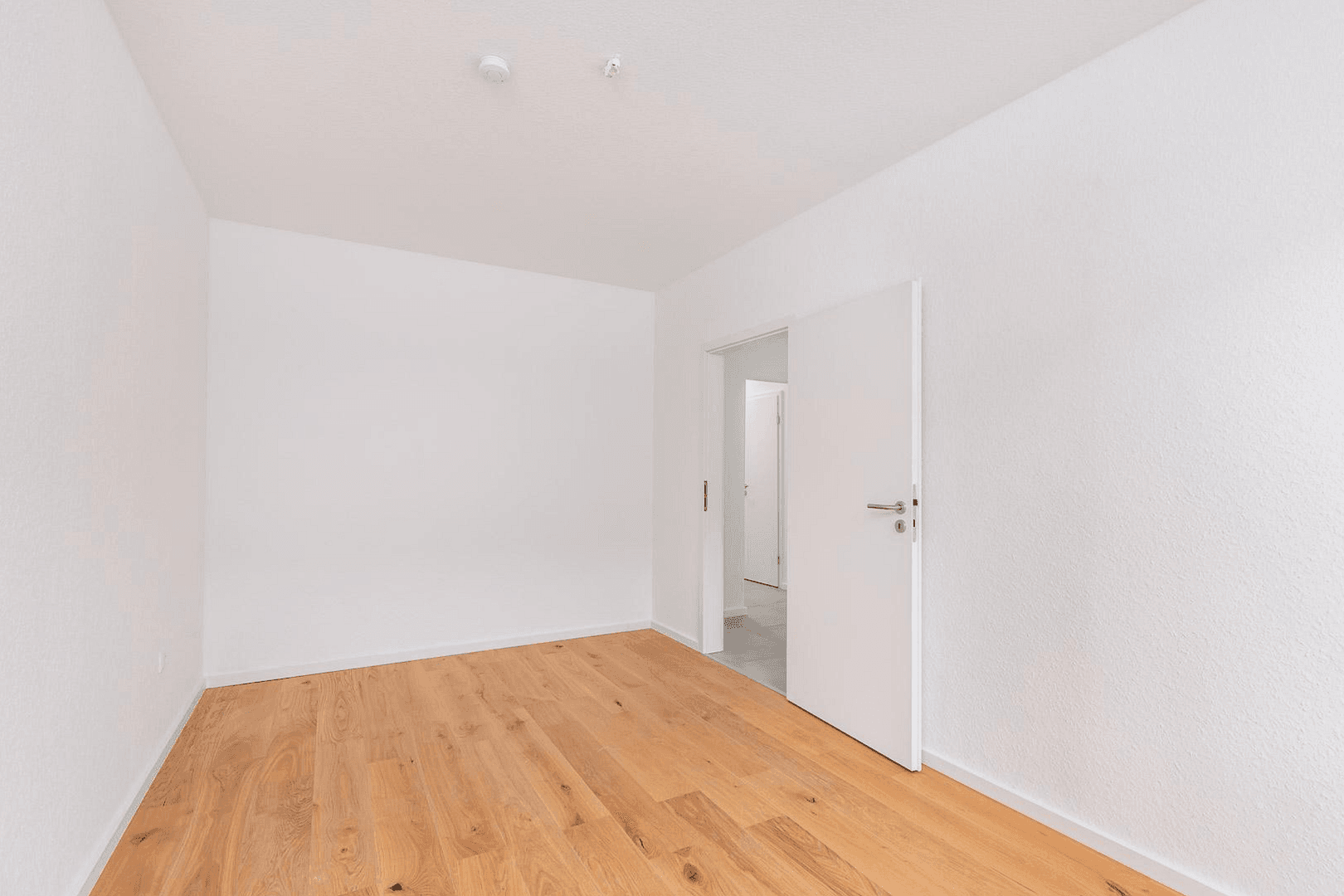 Prodej bytu 2+1 55 m², Düsseldorf, Severní Porýní-Vestfálsko Prodej bytu 2+1 55 m², Düsseldorf, Severní Porýní-Vestfálsko