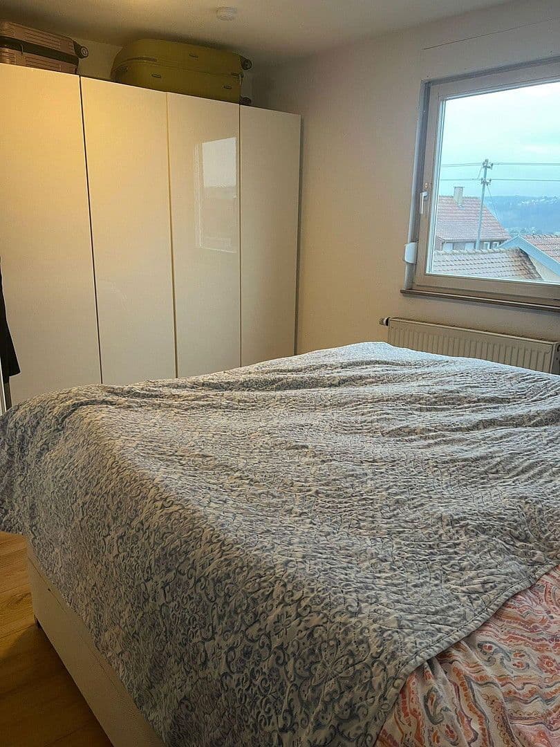 Pronájem bytu 2+1 50 m², Leonberg, Bádensko-Württembersko Pronájem bytu 2+1 50 m², Leonberg, Bádensko-Württembersko