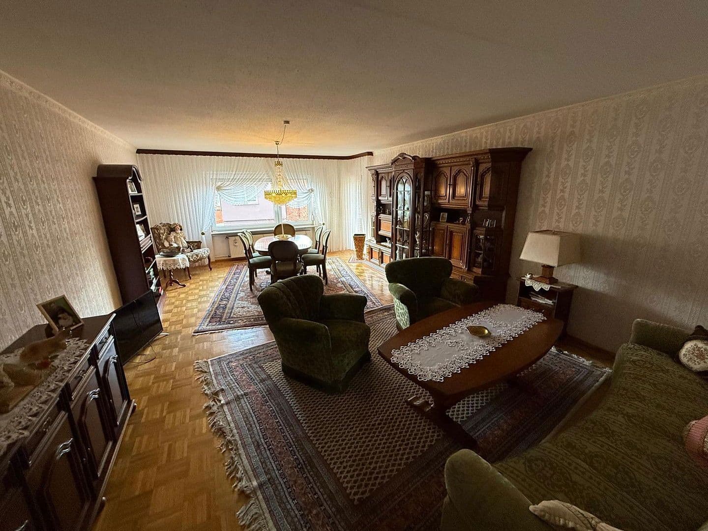 Prodej bytu 4+kk 125 m², Obereisesheimer Straße 33, Heilbronn, Bádensko-Württembersko Prodej bytu 4+kk 125 m², Obereisesheimer Straße 33, Heilbronn, Bádensko-Württembersko