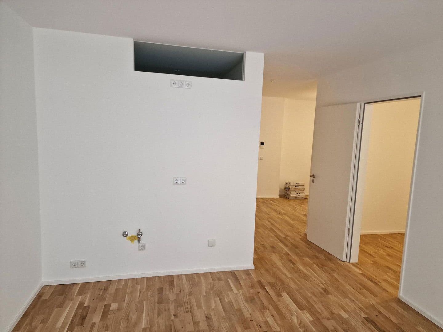 Pronájem bytu 2+1 73 m², Reeseallee 27, Augsburg, Bavorsko Pronájem bytu 2+1 73 m², Reeseallee 27, Augsburg, Bavorsko