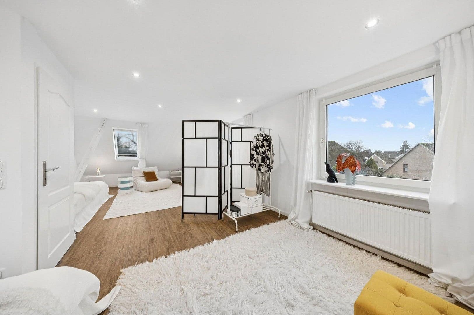 Prodej domu 204 m², pozemek 375 m², Pinneberg, Šlesvicko-Holštýnsko Prodej domu 204 m², pozemek 375 m², Pinneberg, Šlesvicko-Holštýnsko