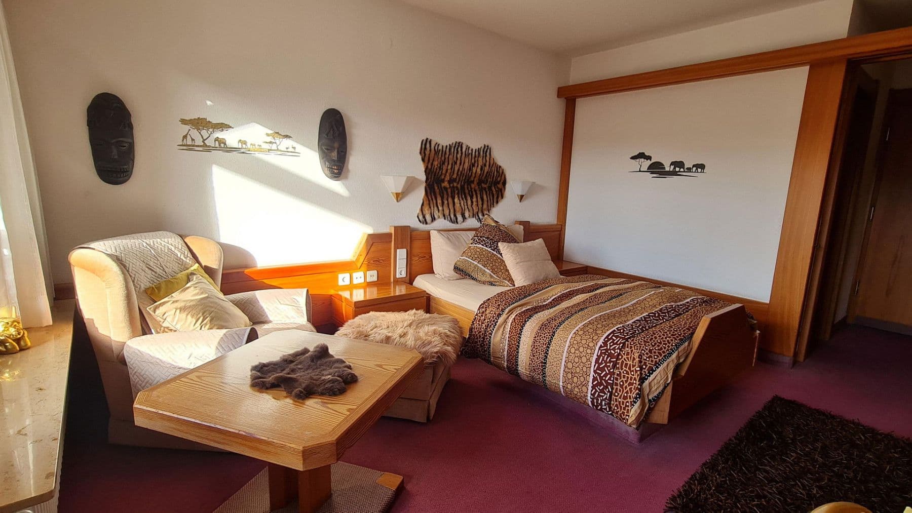 Pronájem bytu 1+1 30 m², Hölderlinstraße 1, Bad Liebenzell, Bádensko-Württembersko Pronájem bytu 1+1 30 m², Hölderlinstraße 1, Bad Liebenzell, Bádensko-Württembersko