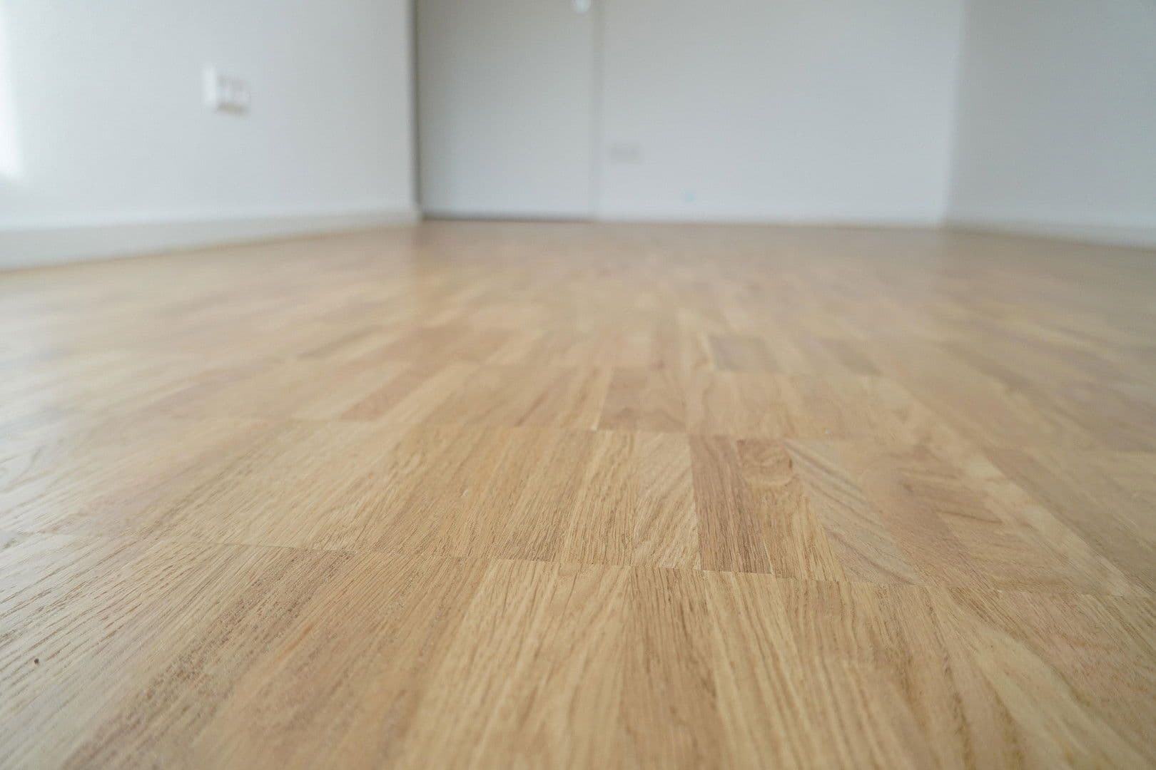 Pronájem bytu 4+1 105 m², Hölderlinstraße 26d, Pforzheim, Bádensko-Württembersko Pronájem bytu 4+1 105 m², Hölderlinstraße 26d, Pforzheim, Bádensko-Württembersko