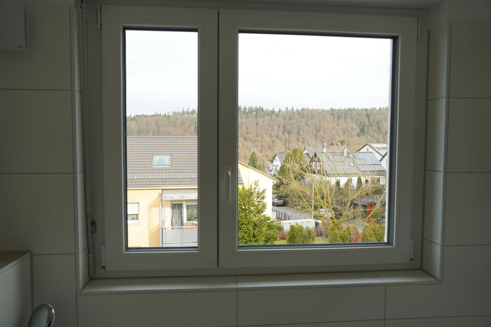 Pronájem bytu 4+1 105 m², Hölderlinstraße 26d, Pforzheim, Bádensko-Württembersko Pronájem bytu 4+1 105 m², Hölderlinstraße 26d, Pforzheim, Bádensko-Württembersko