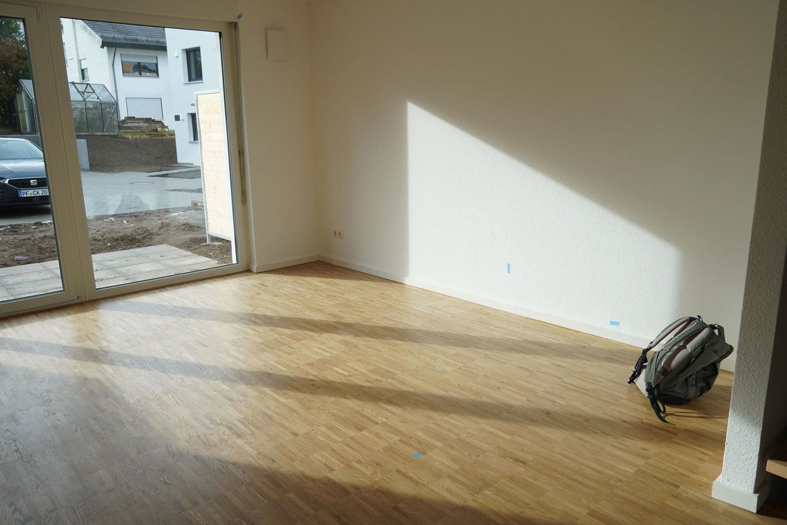 Pronájem bytu 4+1 105 m², Hölderlinstraße 26d, Pforzheim, Bádensko-Württembersko Pronájem bytu 4+1 105 m², Hölderlinstraße 26d, Pforzheim, Bádensko-Württembersko