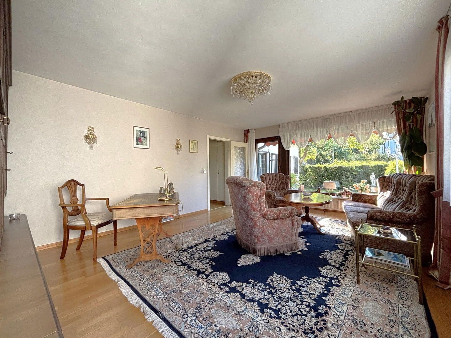 Prodej domu 197 m², pozemek 705 m², Böblingen, Bádensko-Württembersko Prodej domu 197 m², pozemek 705 m², Böblingen, Bádensko-Württembersko