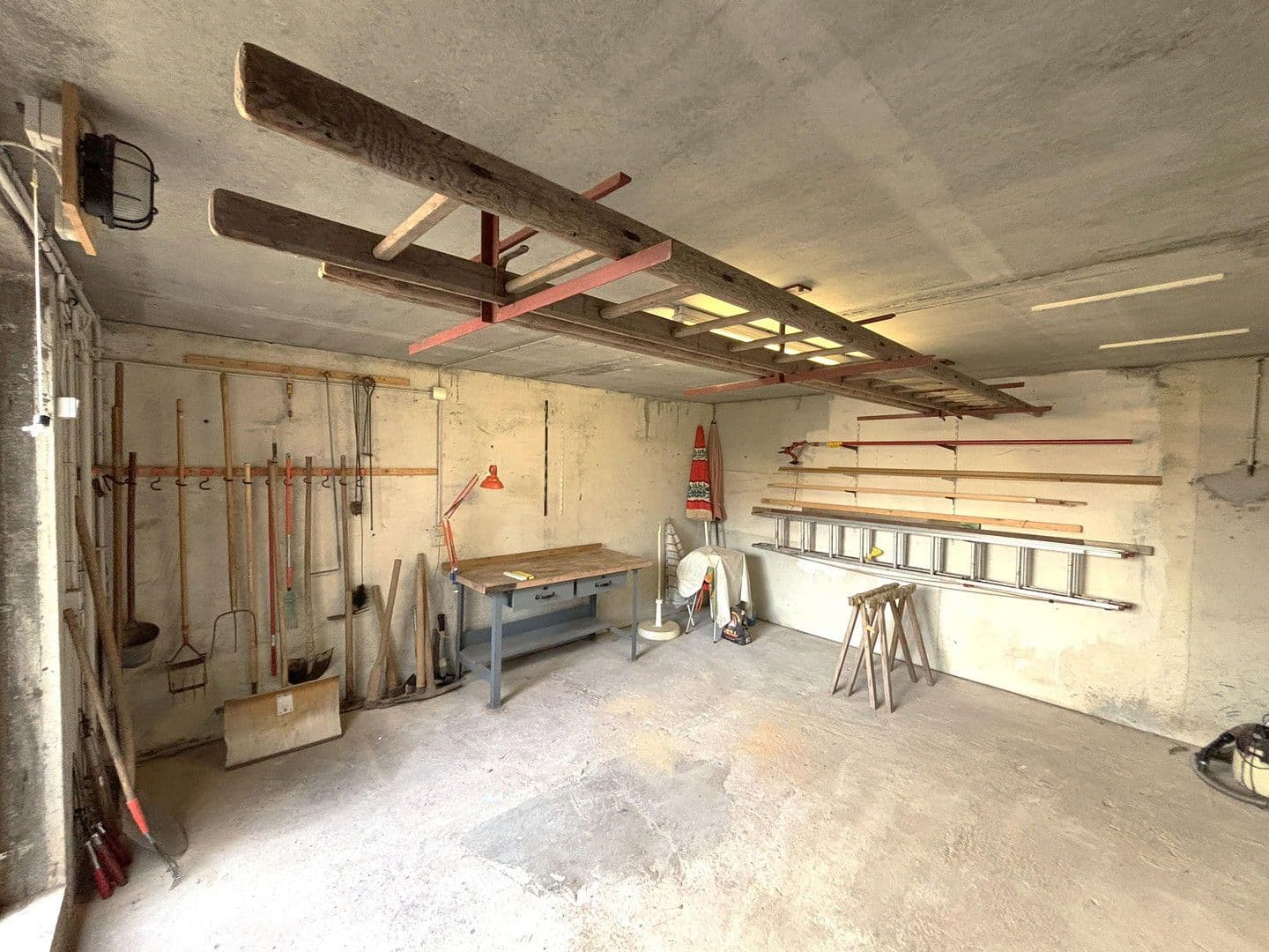 Prodej domu 197 m², pozemek 705 m², Böblingen, Bádensko-Württembersko Prodej domu 197 m², pozemek 705 m², Böblingen, Bádensko-Württembersko