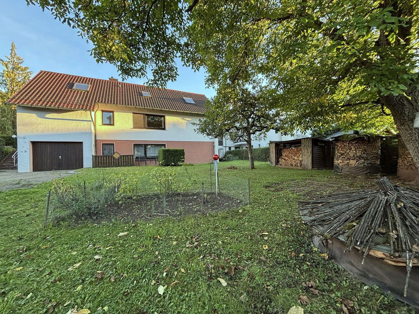 Prodej domu 197 m², pozemek 705 m², Böblingen, Bádensko-Württembersko Prodej domu 197 m², pozemek 705 m², Böblingen, Bádensko-Württembersko