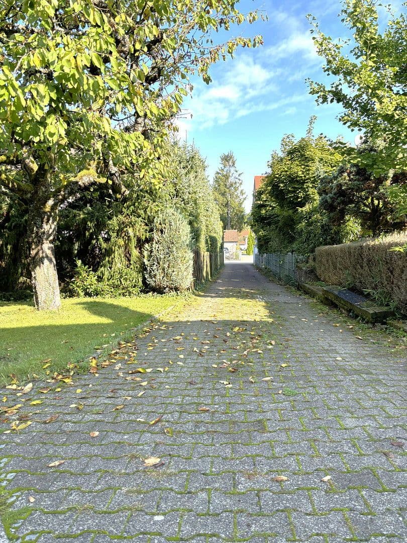 Prodej domu 197 m², pozemek 705 m², Böblingen, Bádensko-Württembersko Prodej domu 197 m², pozemek 705 m², Böblingen, Bádensko-Württembersko