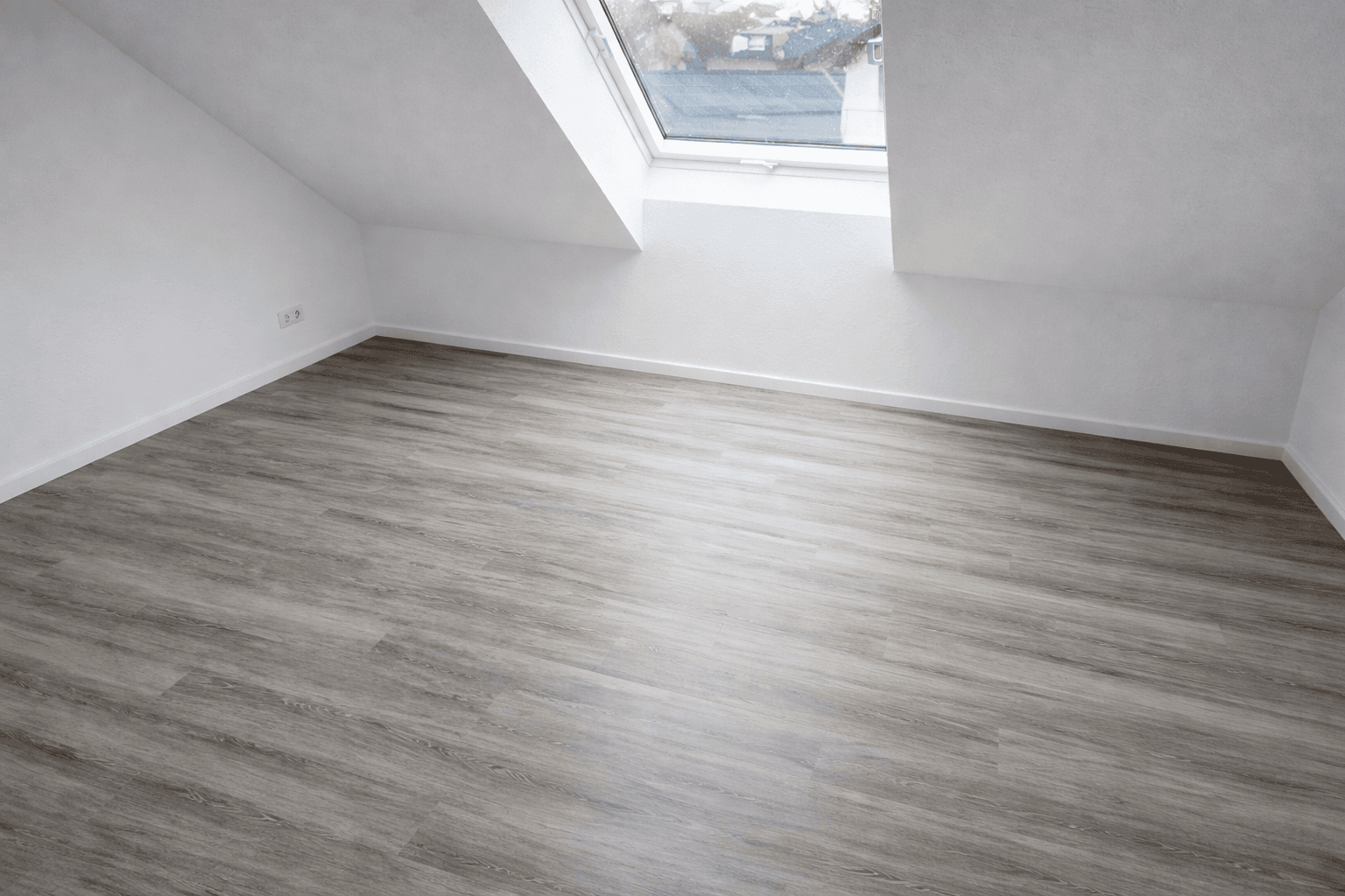 Pronájem domu 141 m², pozemek 156 m², Neuberg, Hessen Pronájem domu 141 m², pozemek 156 m², Neuberg, Hessen