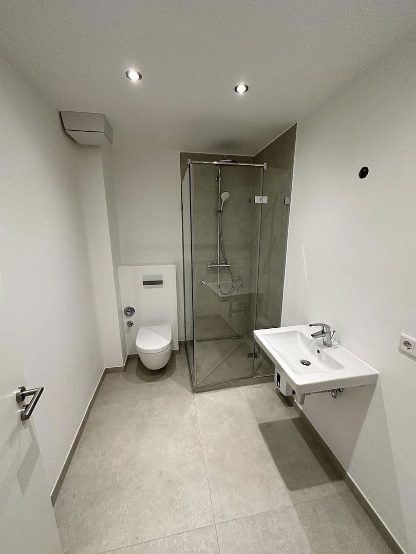 Pronájem bytu 3+1 81 m², Hamburg, Hamburg Pronájem bytu 3+1 81 m², Hamburg, Hamburg