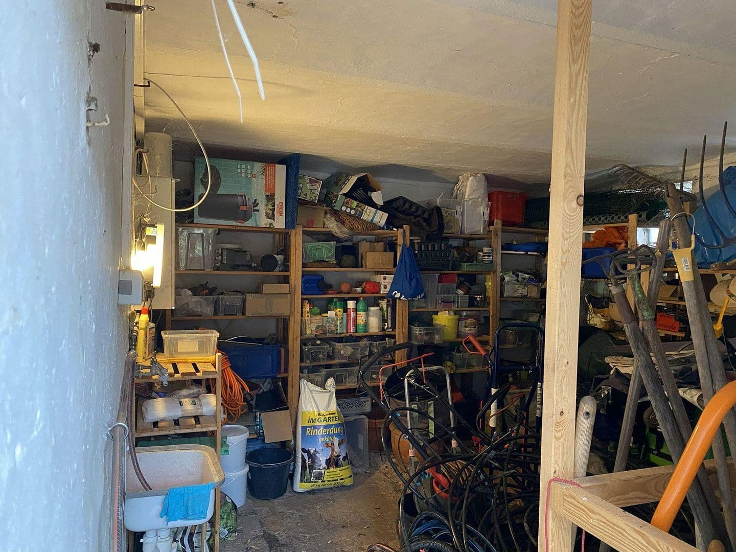 Prodej domu 138 m², pozemek 2.316 m², Weilburg, Hessen Prodej domu 138 m², pozemek 2.316 m², Weilburg, Hessen