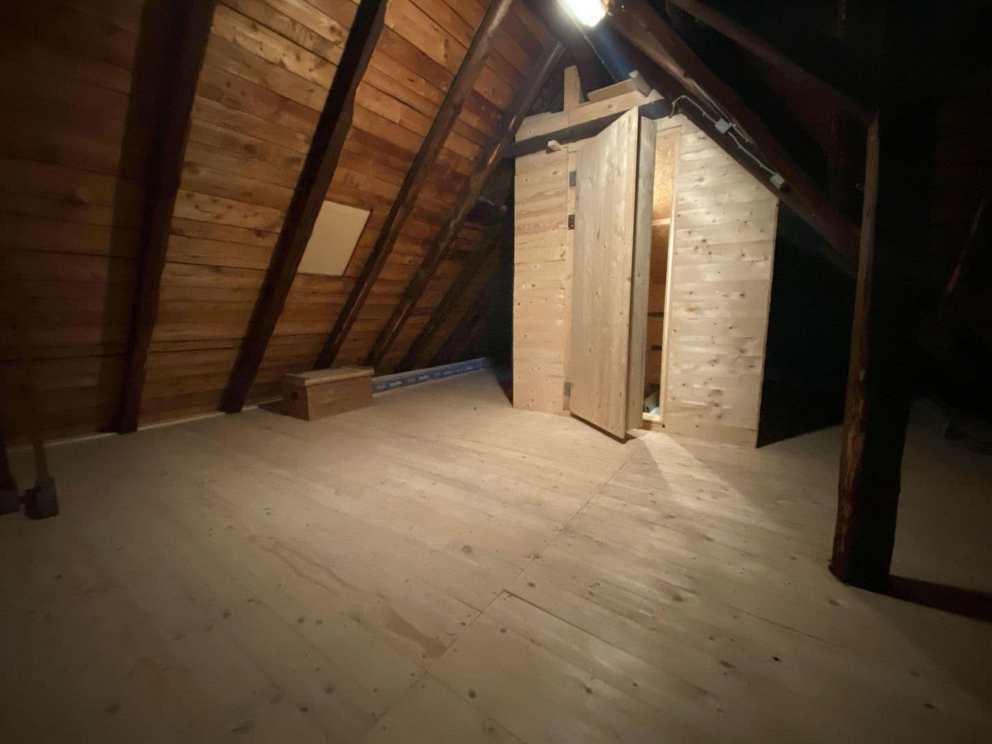 Prodej domu 138 m², pozemek 2.316 m², Weilburg, Hessen Prodej domu 138 m², pozemek 2.316 m², Weilburg, Hessen