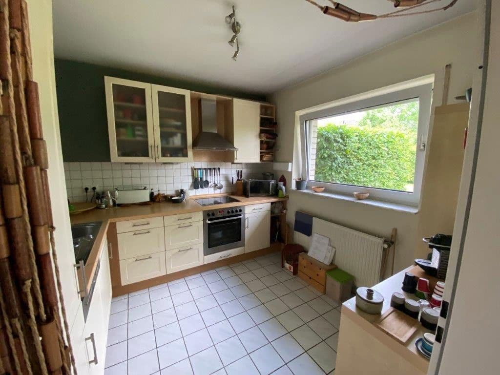 Prodej domu 158 m², pozemek 535 m², Bielefeld, Severní Porýní-Vestfálsko Prodej domu 158 m², pozemek 535 m², Bielefeld, Severní Porýní-Vestfálsko