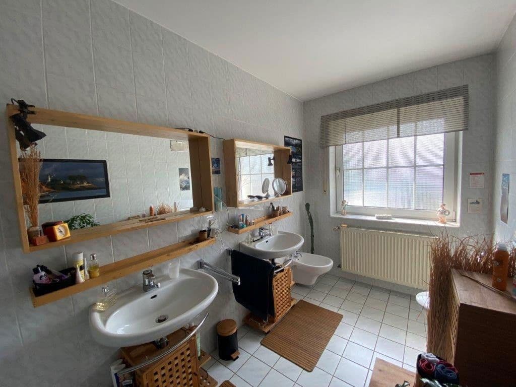 Prodej domu 158 m², pozemek 535 m², Bielefeld, Severní Porýní-Vestfálsko Prodej domu 158 m², pozemek 535 m², Bielefeld, Severní Porýní-Vestfálsko