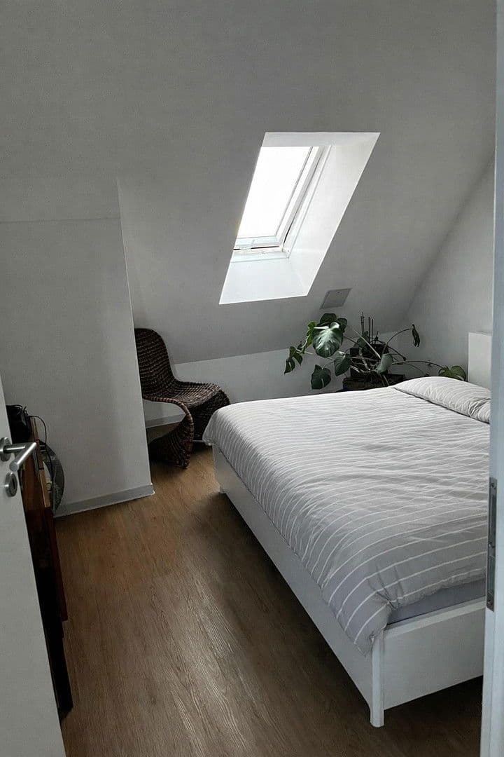 Pronájem bytu 3+1 70 m², Brühl, Bádensko-Württembersko Pronájem bytu 3+1 70 m², Brühl, Bádensko-Württembersko