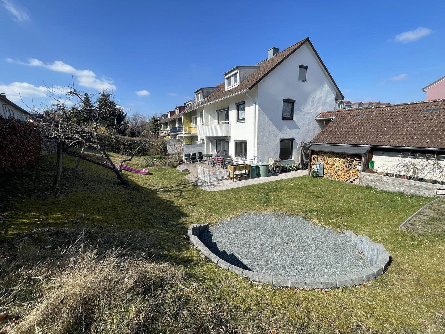 Prodej domu 115 m², pozemek 459 m², Coburg, Bavorsko Prodej domu 115 m², pozemek 459 m², Coburg, Bavorsko