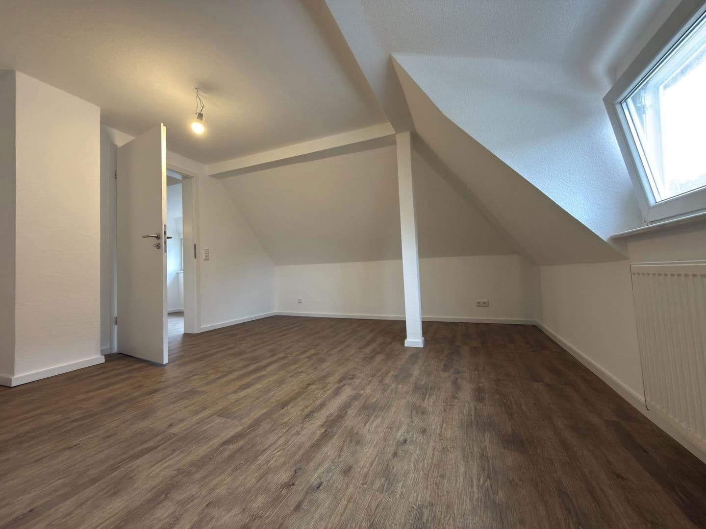 Pronájem bytu 2+1 57 m², Wetzlar, Hessen Pronájem bytu 2+1 57 m², Wetzlar, Hessen