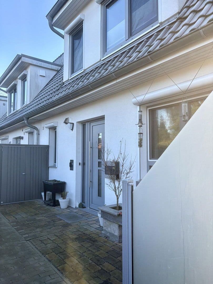 Prodej domu 104 m², pozemek 176 m², Am Stüb 9a, Reinbek, Šlesvicko-Holštýnsko Prodej domu 104 m², pozemek 176 m², Am Stüb 9a, Reinbek, Šlesvicko-Holštýnsko