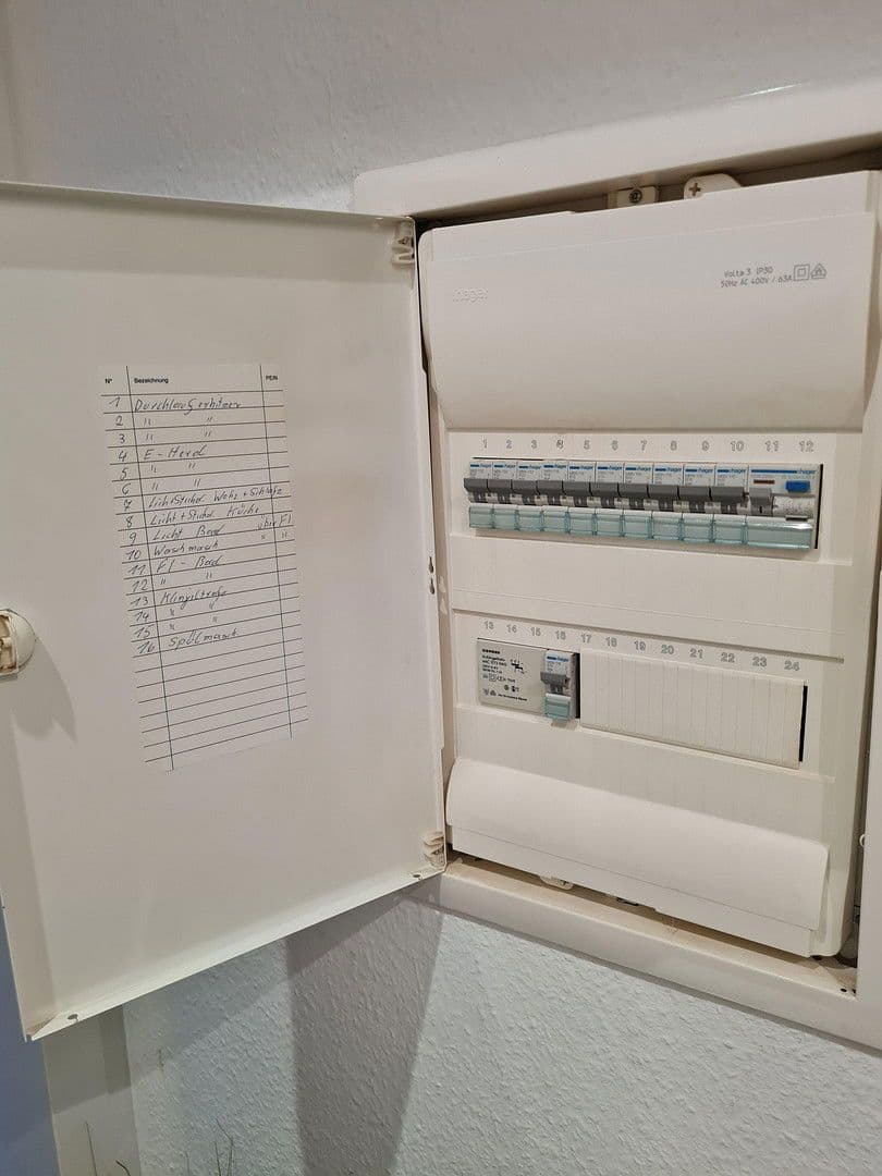 Pronájem bytu 2+1 54 m², Hatzenbecker Str. 85, Wuppertal, Severní Porýní-Vestfálsko Pronájem bytu 2+1 54 m², Hatzenbecker Str. 85, Wuppertal, Severní Porýní-Vestfálsko