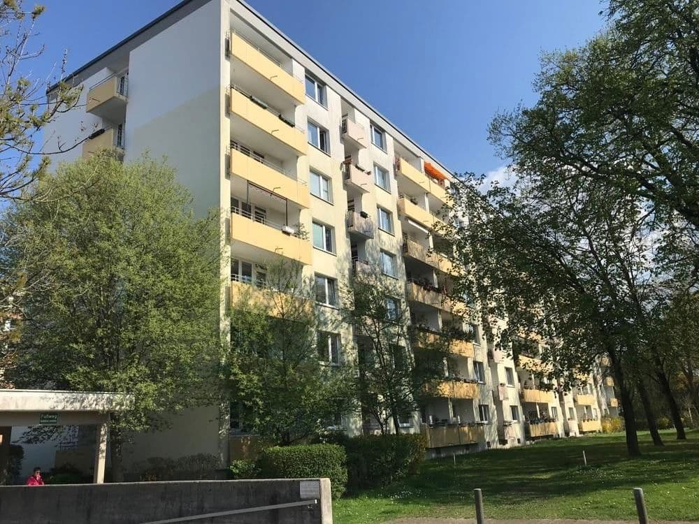 Pronájem bytu 3+1 70 m², Denninger Str. 202, München, Bavorsko Pronájem bytu 3+1 70 m², Denninger Str. 202, München, Bavorsko