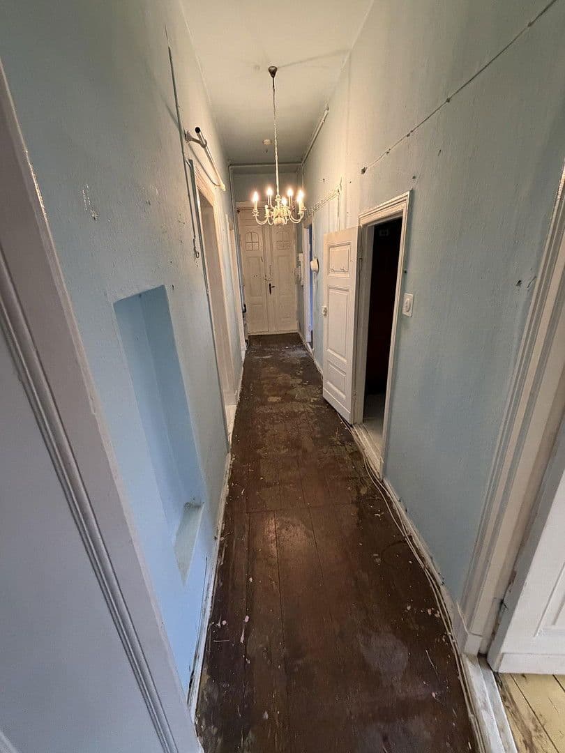 Prodej bytu 4+1 108 m², Eschenstraße, 2, Berlin, Berlín Prodej bytu 4+1 108 m², Eschenstraße, 2, Berlin, Berlín