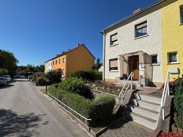 Prodej domu 86 m², pozemek 475 m², Wilhelm-Busch-Straße 36, Riesa, Sasko Prodej domu 86 m², pozemek 475 m², Wilhelm-Busch-Straße 36, Riesa, Sasko