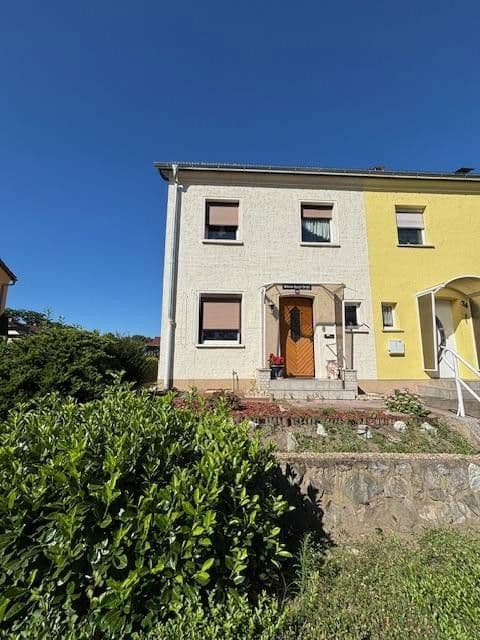 Prodej domu 86 m², pozemek 475 m², Wilhelm-Busch-Straße 36, Riesa, Sasko Prodej domu 86 m², pozemek 475 m², Wilhelm-Busch-Straße 36, Riesa, Sasko