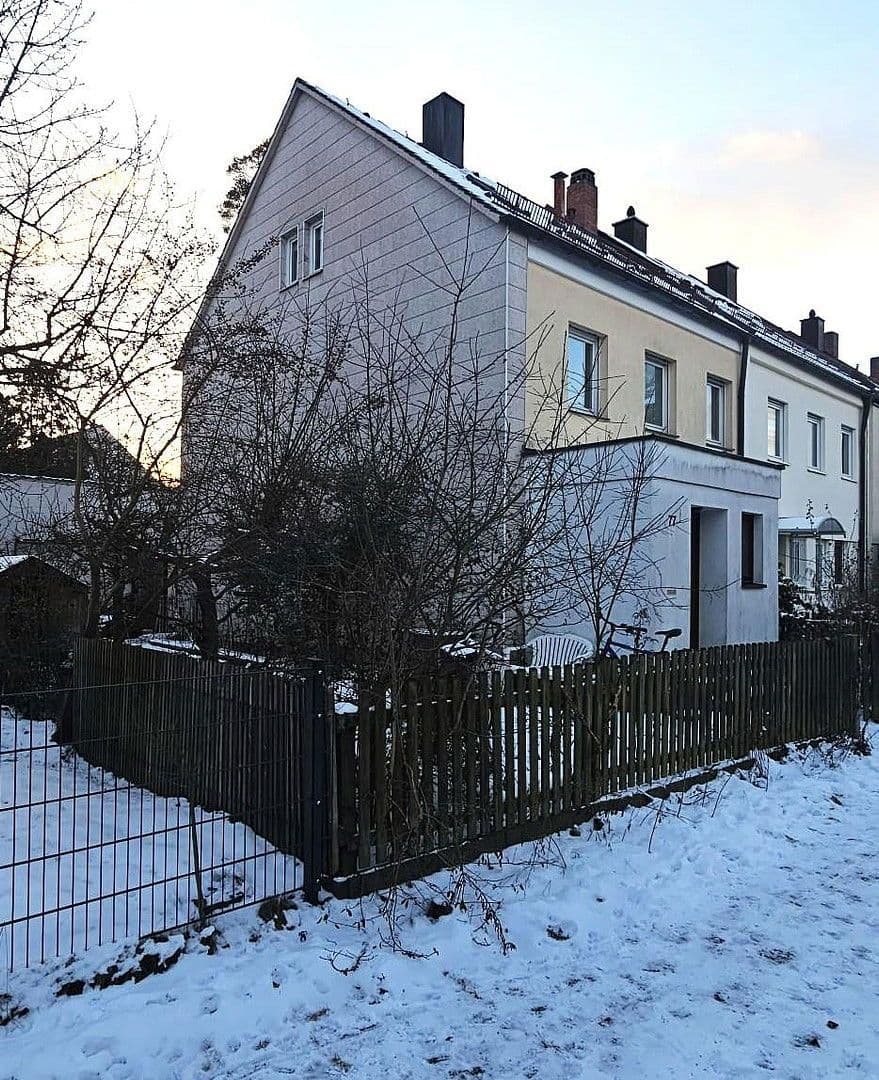 Prodej domu 114 m², pozemek 334 m², Nürnberg, Bavorsko Prodej domu 114 m², pozemek 334 m², Nürnberg, Bavorsko